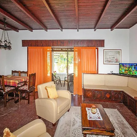 Acharavi Retreat Near The Bay אצ'ארבי
